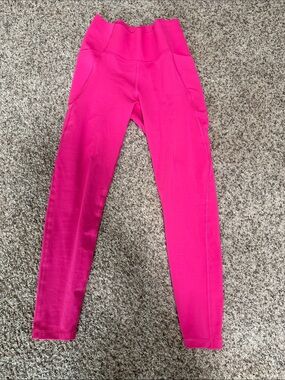 Women’s Gap Brand Hot Pink Performance Leggings
